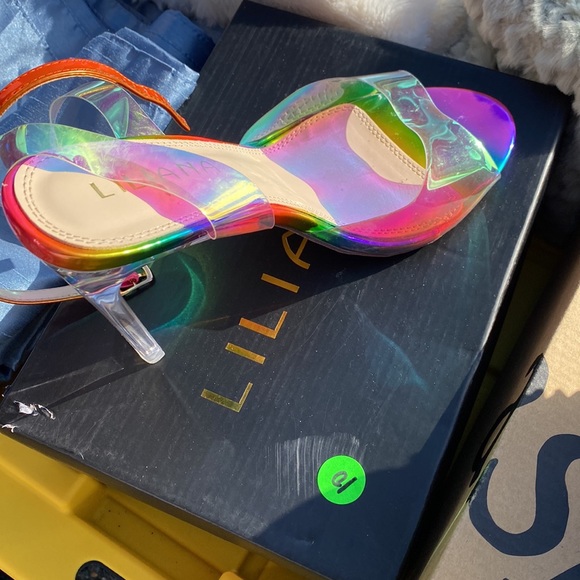 Iridescent sandals - Picture 2 of 3